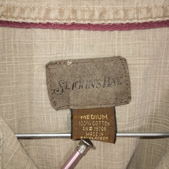 St. John's Bay short sleeve button up shirt - Picture 3 of 4